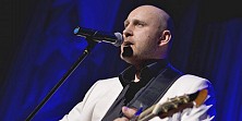 Виталий Аксенов