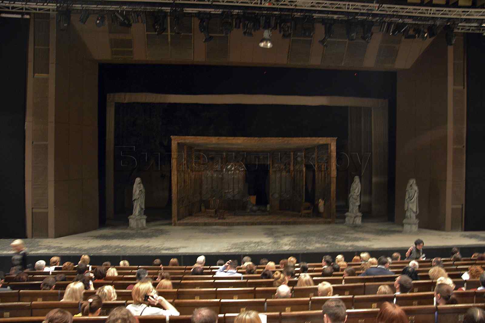 Театр Сатирикон